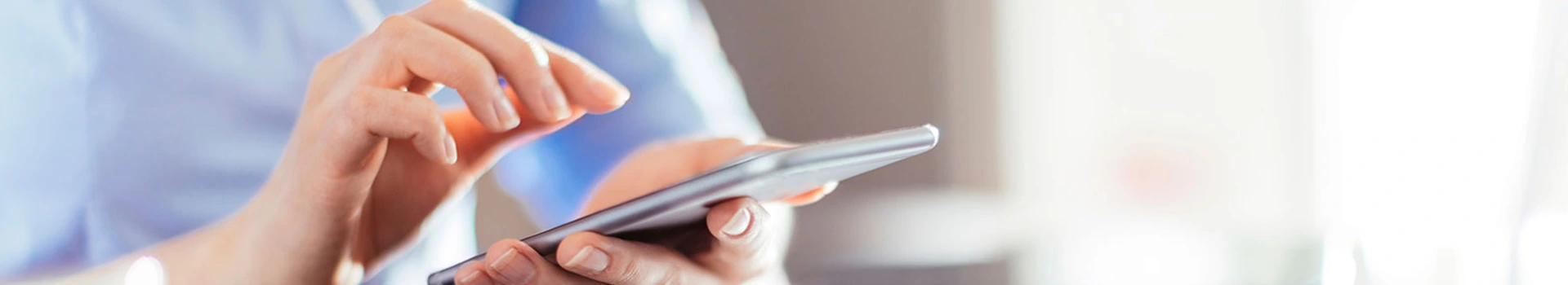 Επικοινωνήστε μαζί μας